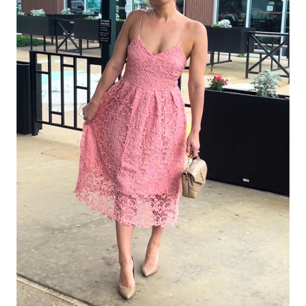 Meghan LA Topanga Floral Lace Crochet Midi Dress Pink Size Medium - Picture 2 of 6